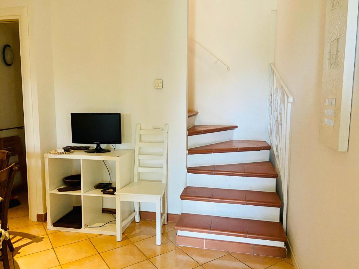 Villa Claudia A 400M Dal Mare Porto Recanati Bagian luar foto